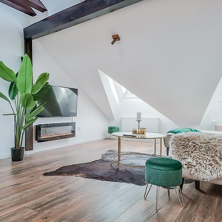 City-Vibes & Altstadtflair In Der Fussgaengerzone Mit Parkplatz Und Home Office Braunschweig Exterior foto