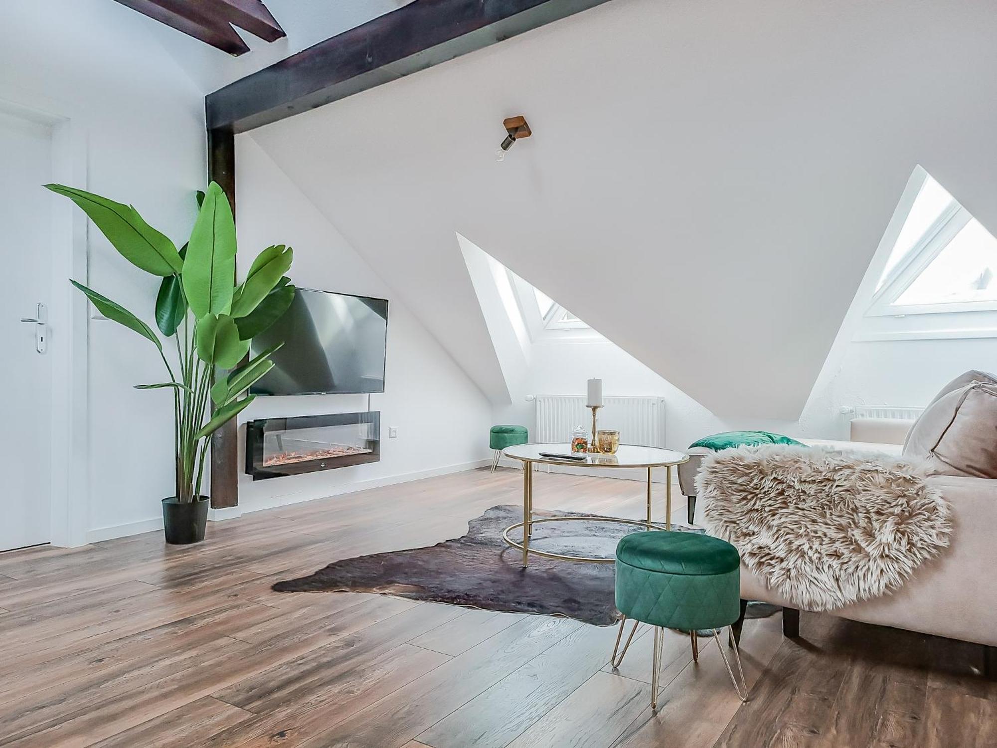 City-Vibes & Altstadtflair In Der Fussgaengerzone Mit Parkplatz Und Home Office Braunschweig Exterior foto